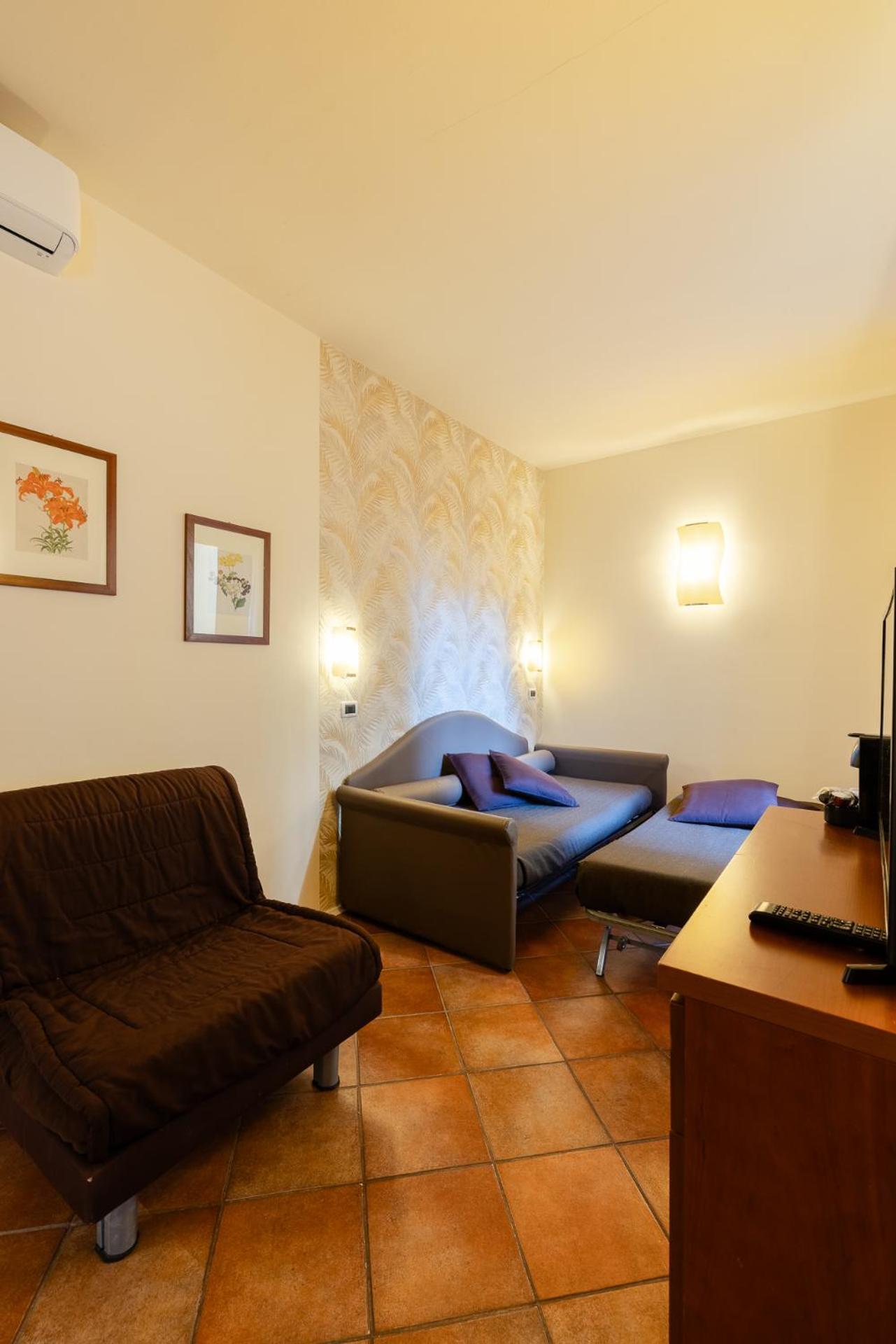 Residence Villa Firenze Алассио Экстерьер фото