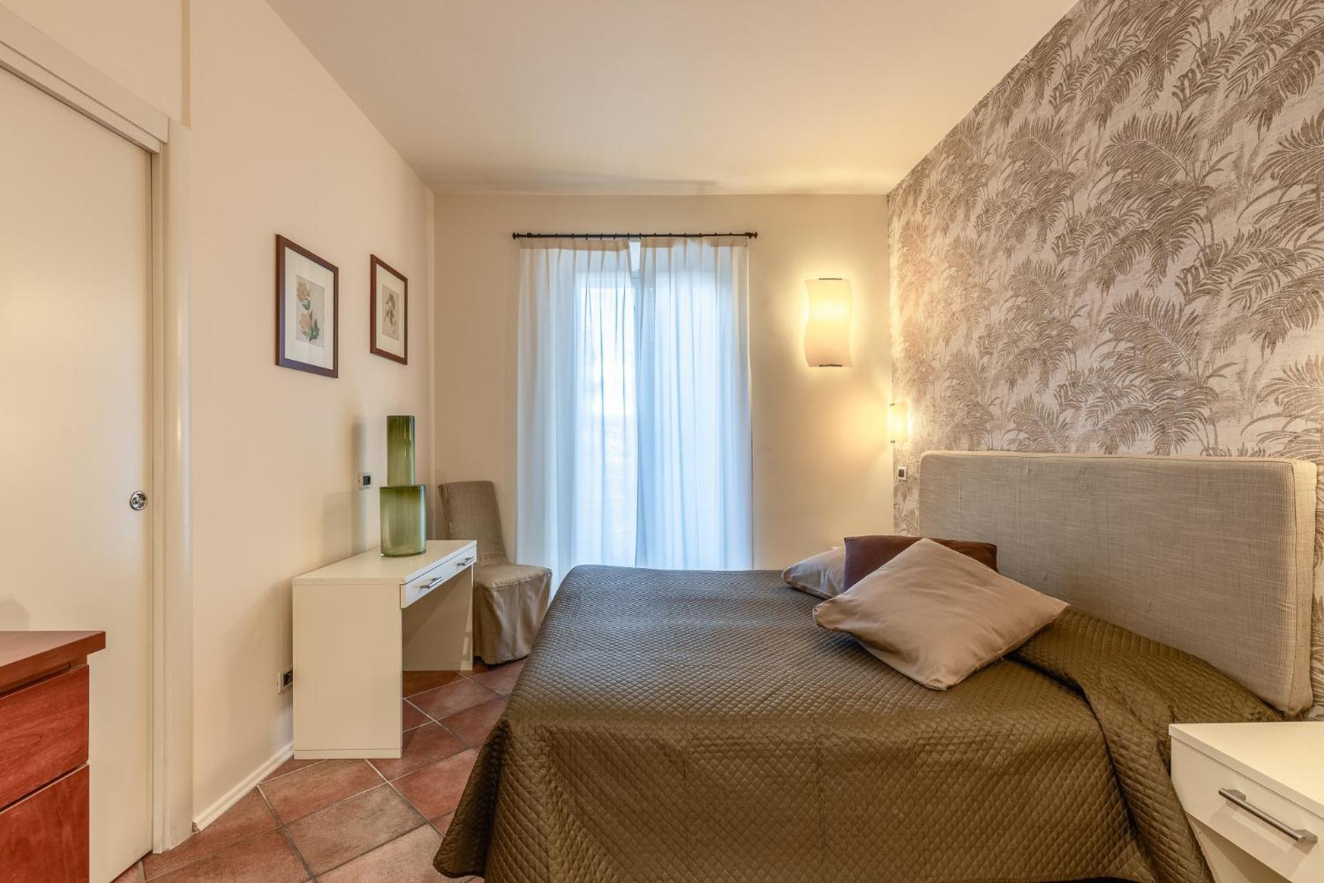 Residence Villa Firenze Алассио Экстерьер фото