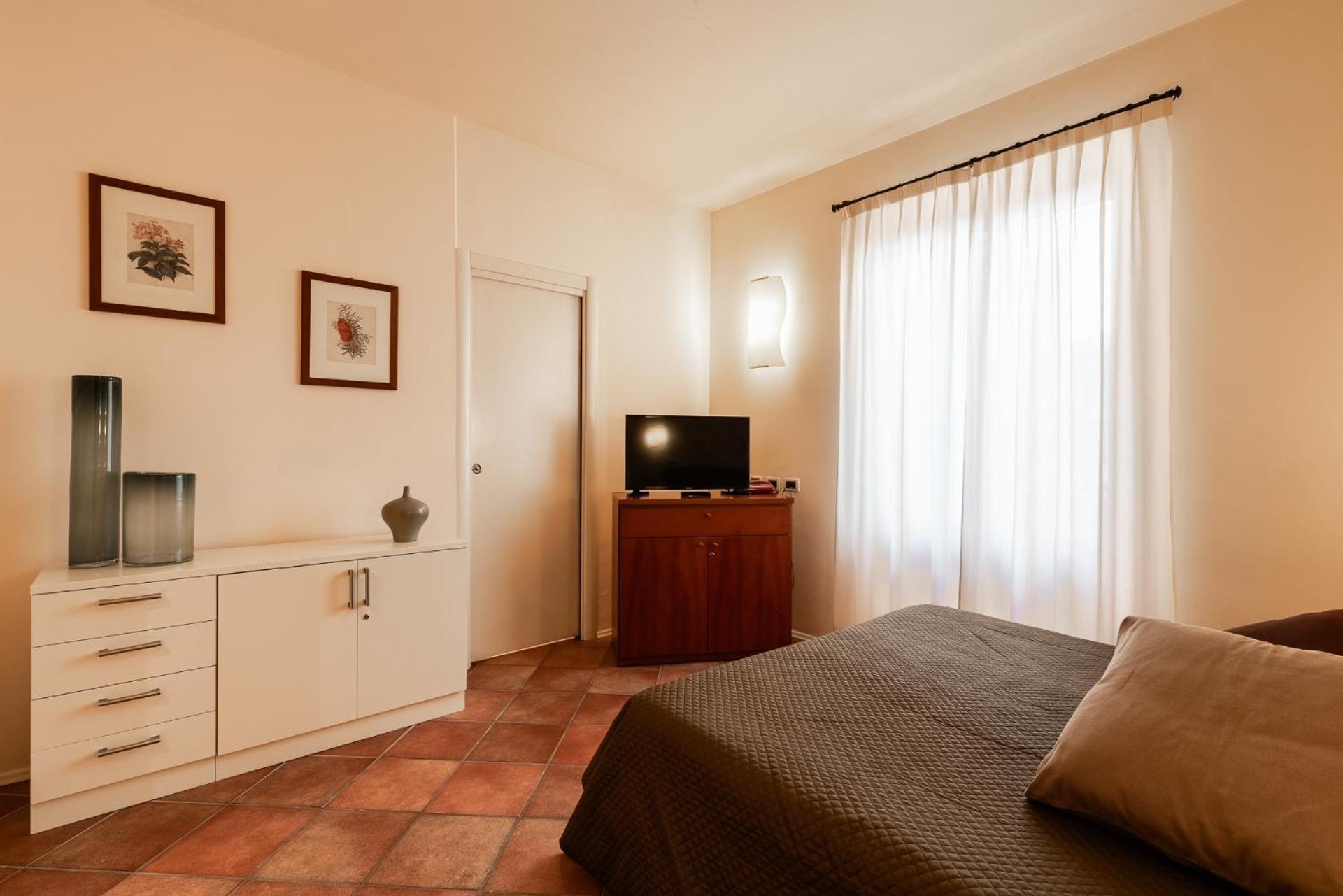 Residence Villa Firenze Алассио Экстерьер фото