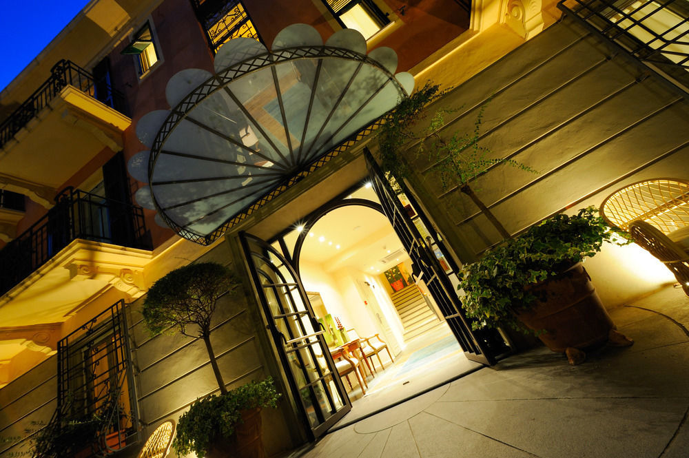 Residence Villa Firenze Алассио Экстерьер фото